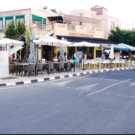 Zephiros * Mandria (Paphos)